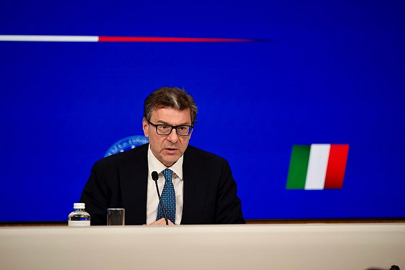 Giorgetti-Def-2024-conferenza-stampa