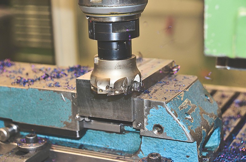ralphs_fotos-milling-cutters-3738903_1280