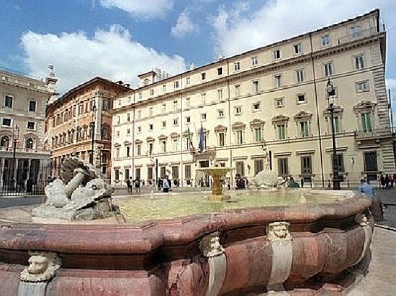 1_a_b_chigi-palazzo-m