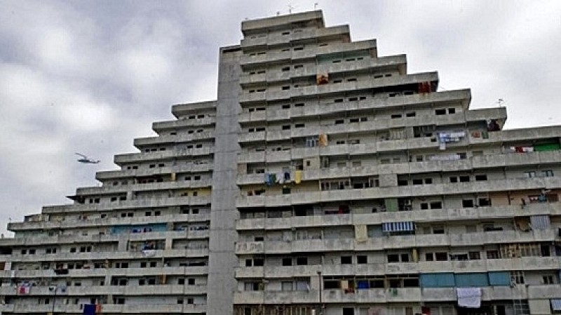 1_a_b_vele-scampia-y