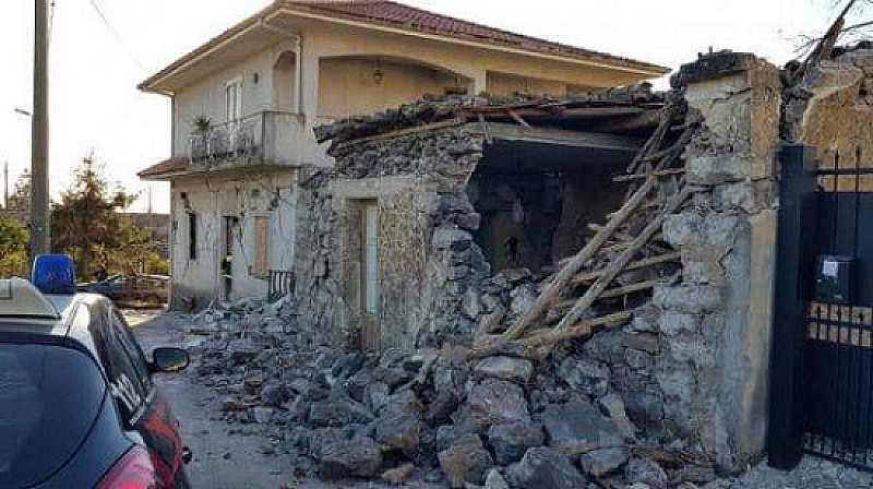 1_a_b_a-etna-terremoto-2018